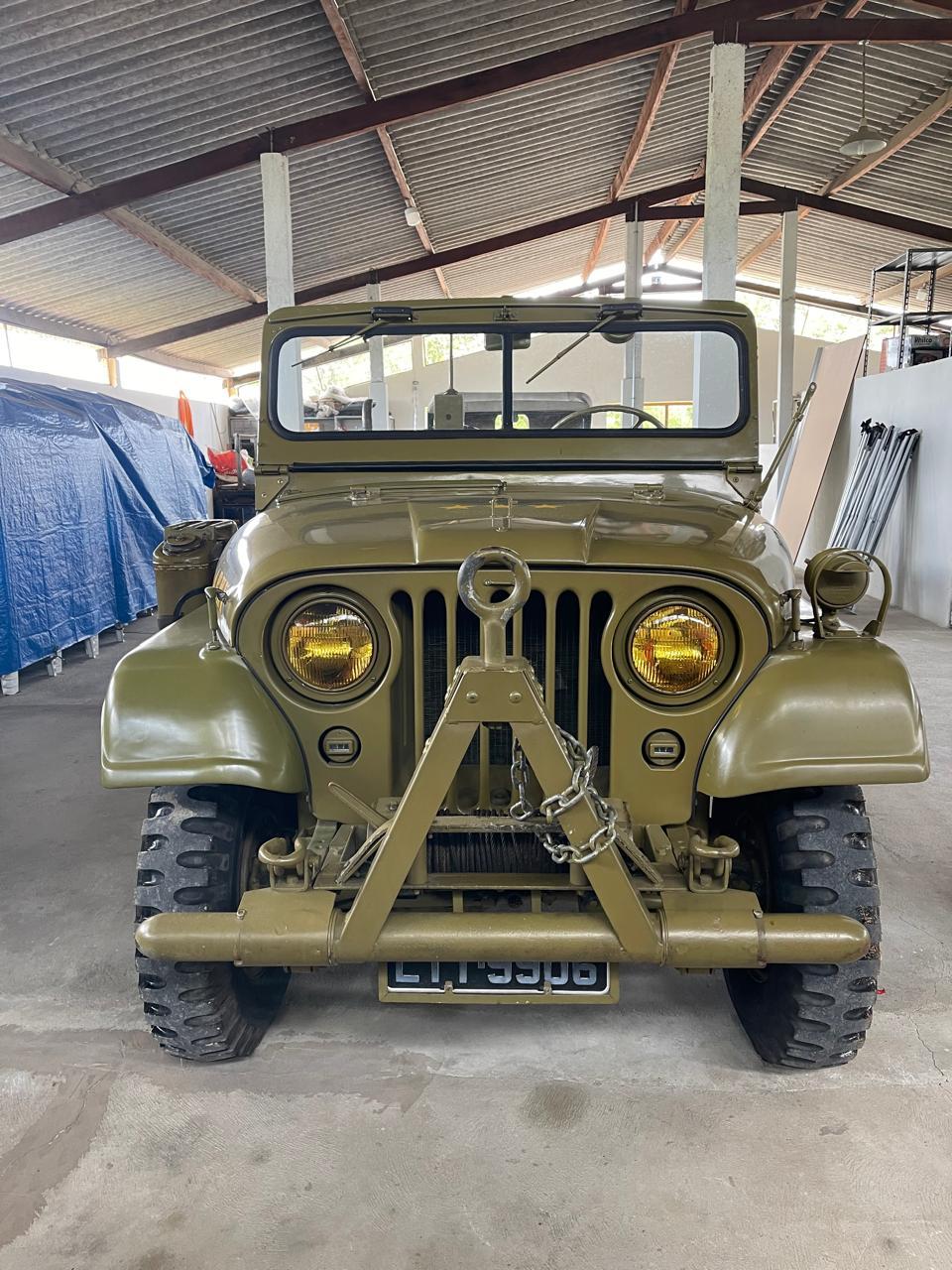 Foto de IMP WILLYS OVERLAND